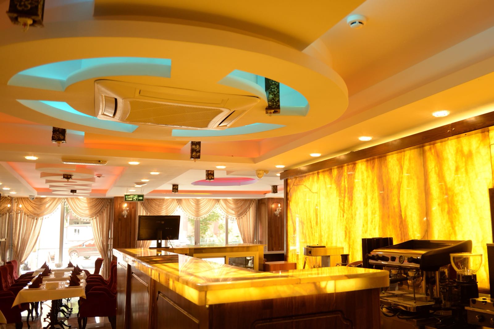 burdur merkez murat sezgn park prestij otel 4
