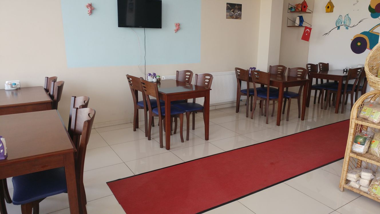 düzce merkez sukur sofrasi ev yemekleri ve kahvalti salonu 5