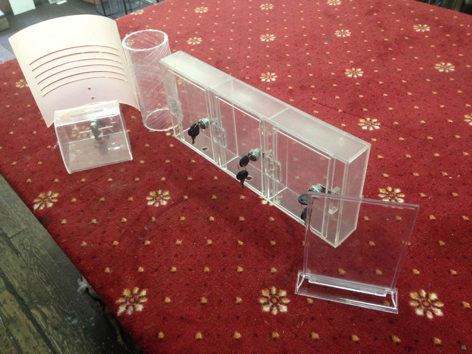 istanbul beyoglu binnur cam pleksi 2