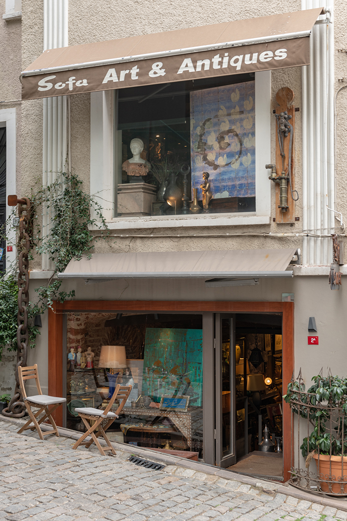 istanbul beyoglu sofa art antıques 1