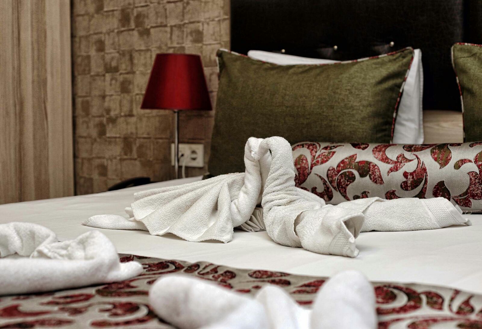 izmit kocaeli la flora house hotel batı nakliyat 1