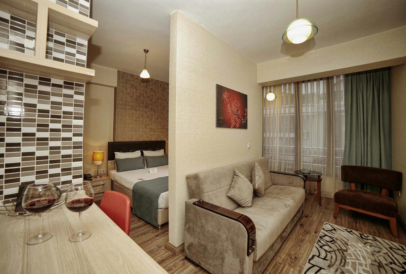 izmit kocaeli la flora house hotel batı nakliyat 2