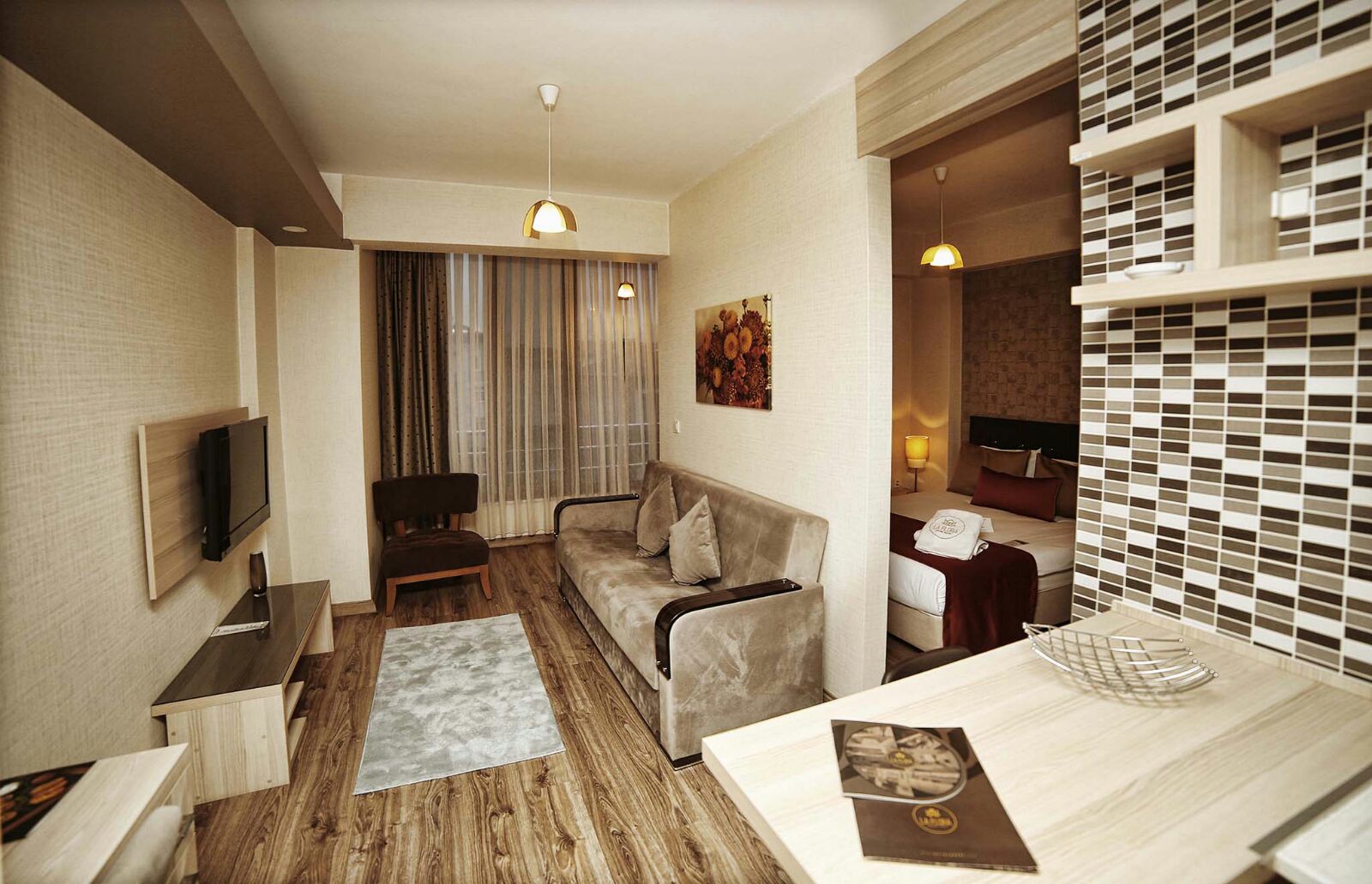 izmit kocaeli la flora house hotel batı nakliyat 4