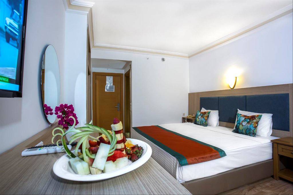 mirabell otel 4