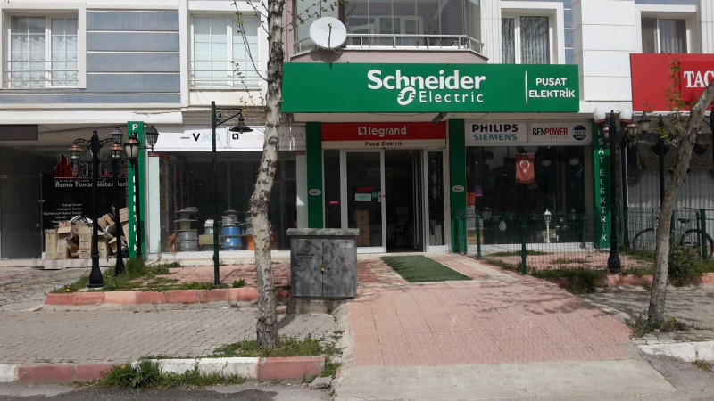 PUSAT ELEKTRİK