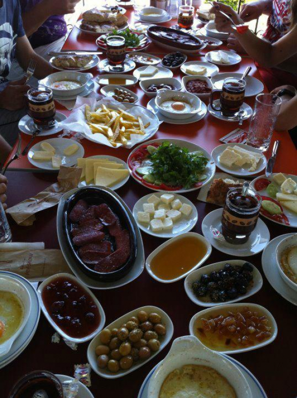 BÜLENTİN YERİ PİDE SALONU (Bülent Gülerim)