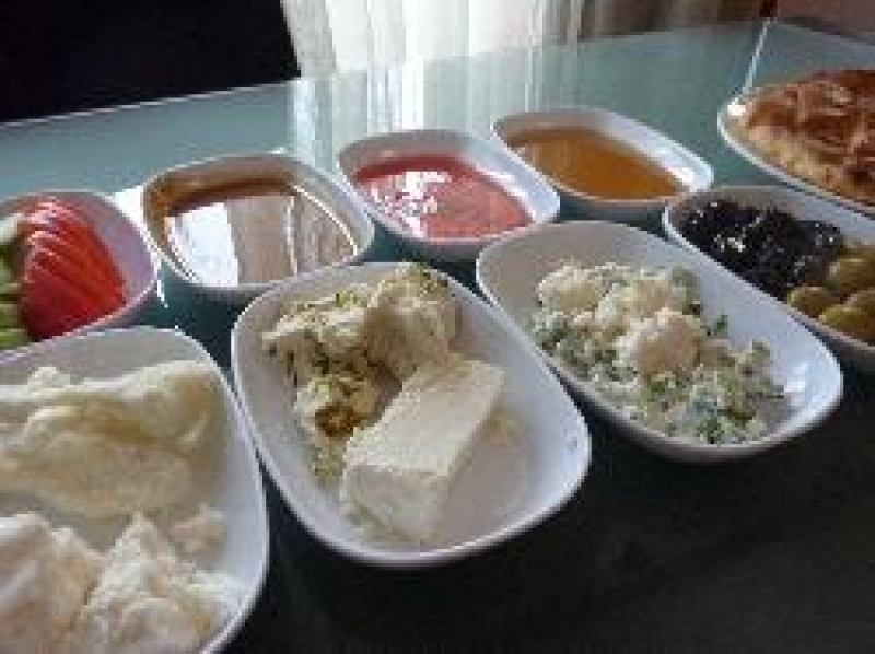 TAMARA RESTORANT ( BERAT AKBULUT ) TAMARA GIDA TURZM. PAZ. SAN. VE DIŞ TİC. LTD. ŞTİ.